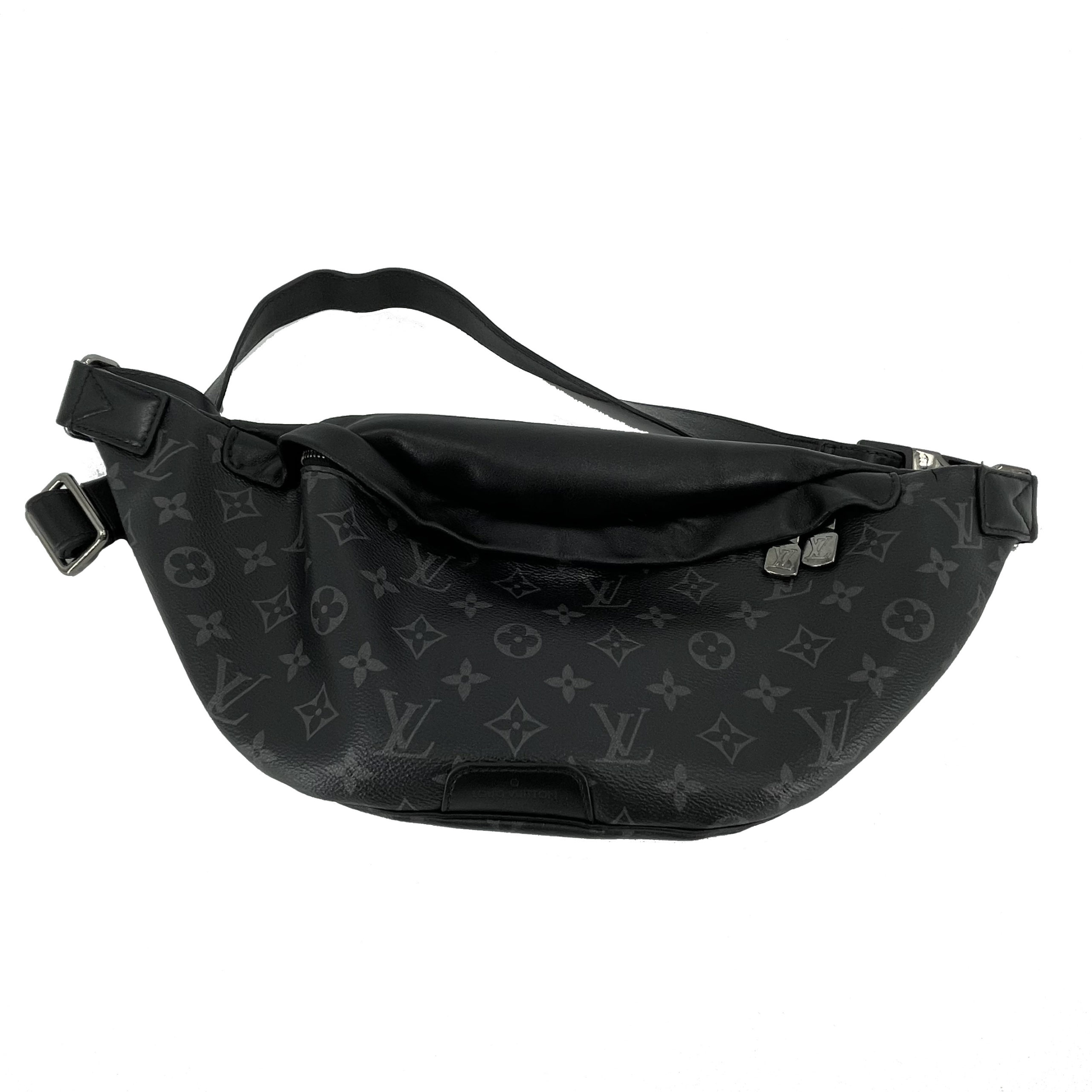 Louis Vuitton Monogram Eclipse Discovery Bumbag - Black Waist Bags